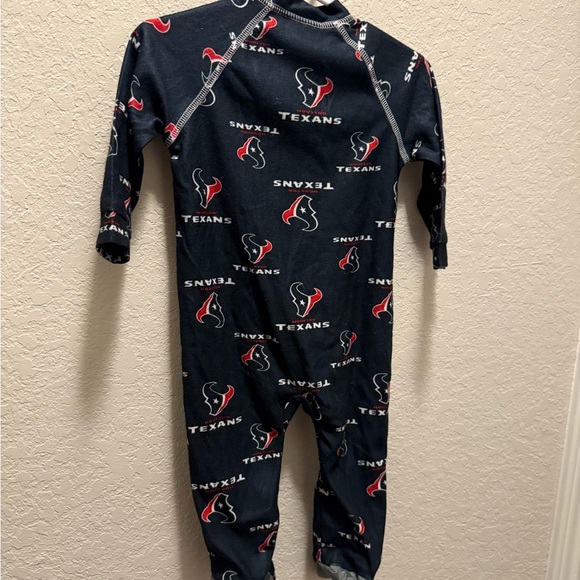 NFL Texans Baby One Piece Footie - Navy and Red Size 6-9 Months - Picture 3 of 4